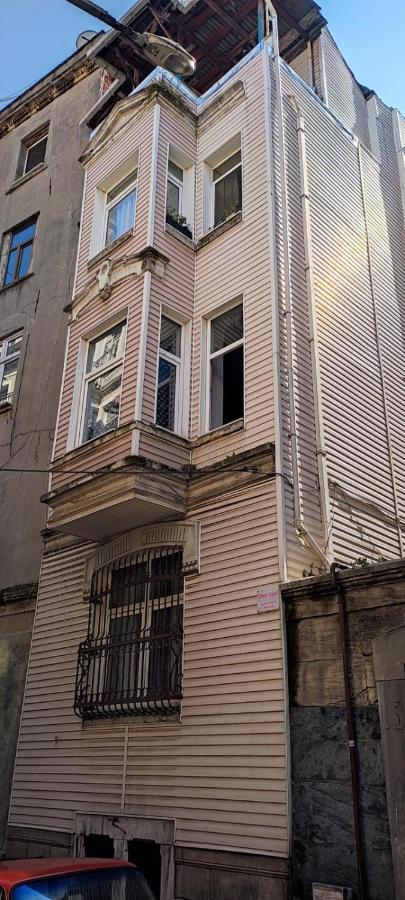 이스탄불 For Those Who Want To Be Close To Beyoglu Istiklal Street 아파트 외부 사진